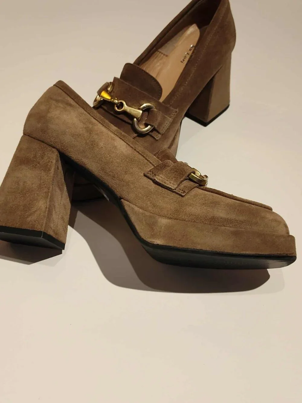 L’idea by Lori, tan platform suede loafer, EU size 38